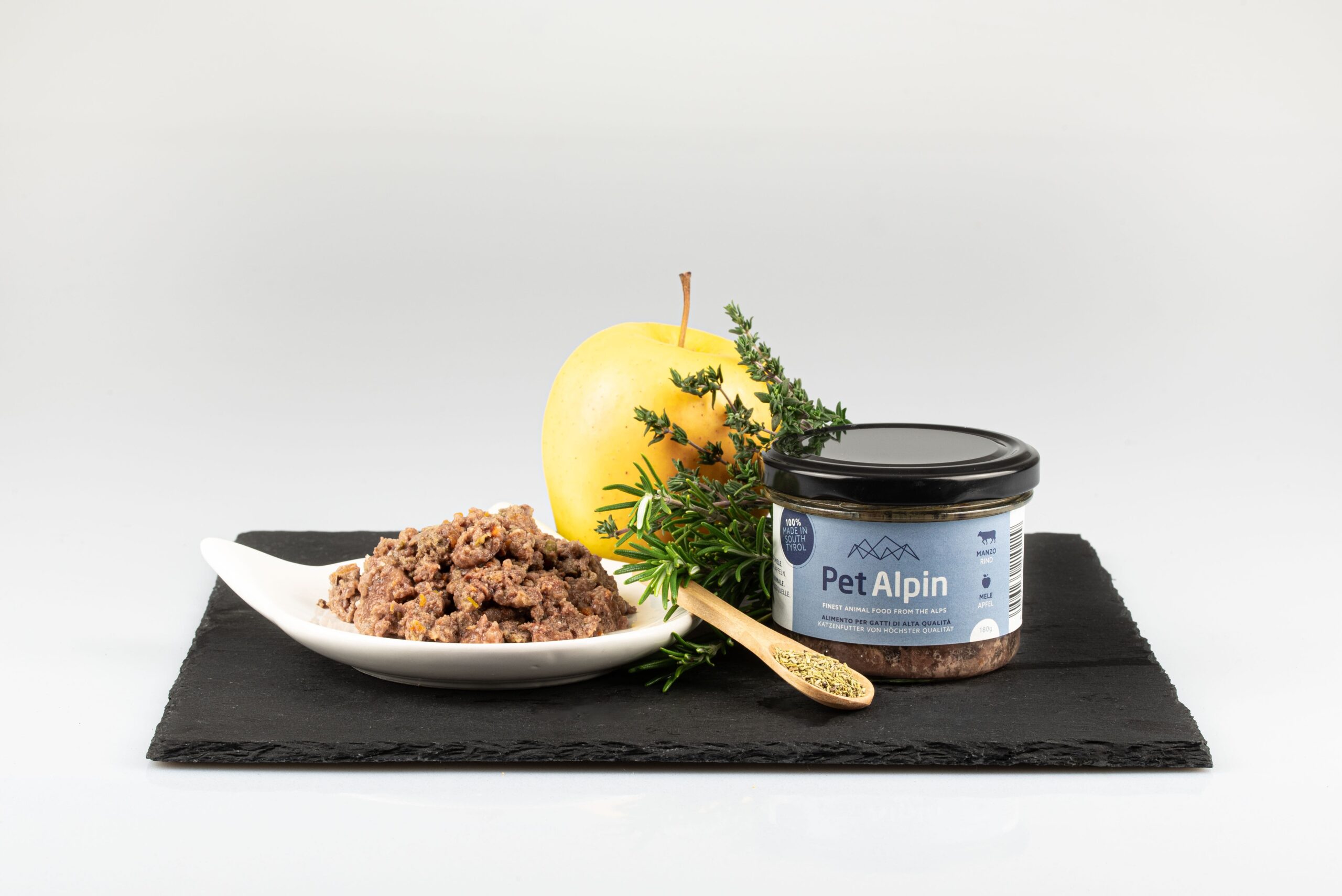 Ragout with beef and apples - Image 3